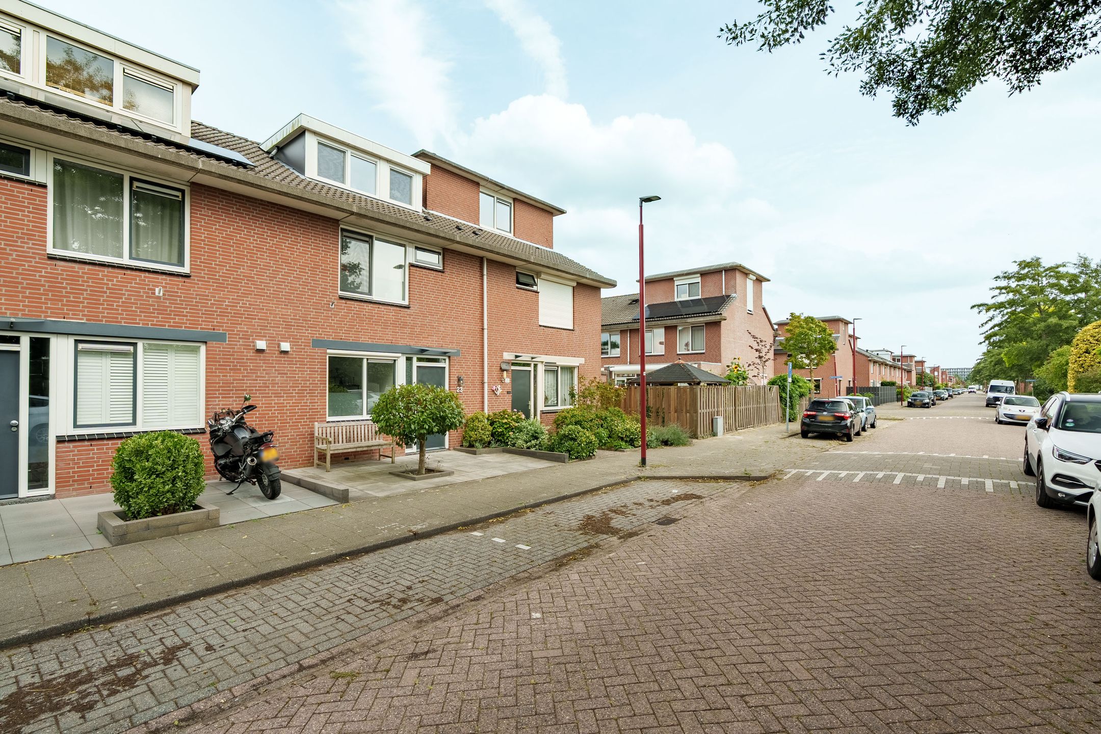 Foto 3 van Frederik van Eedenhove 23