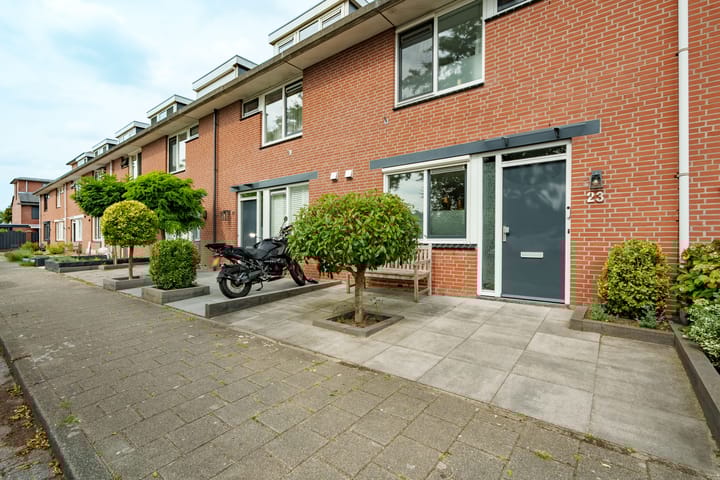 Foto 4 van Frederik van Eedenhove 23