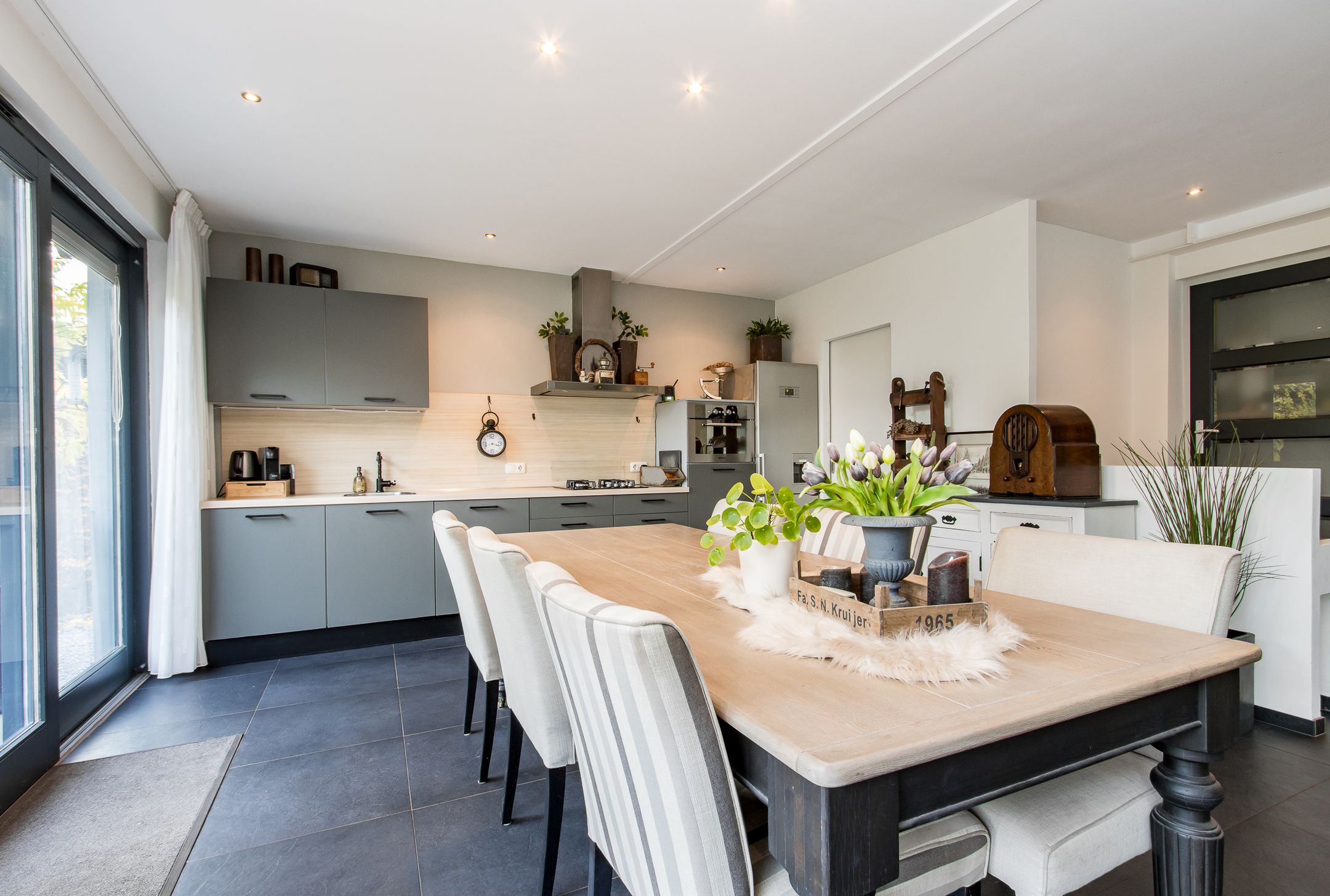 Foto 18 van Hoogeinde 82