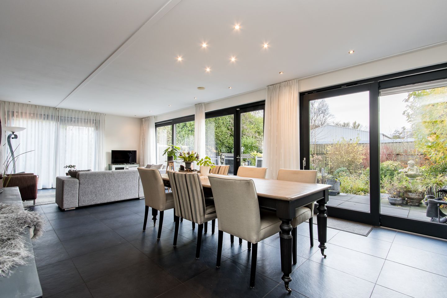 Foto 19 van Hoogeinde 82