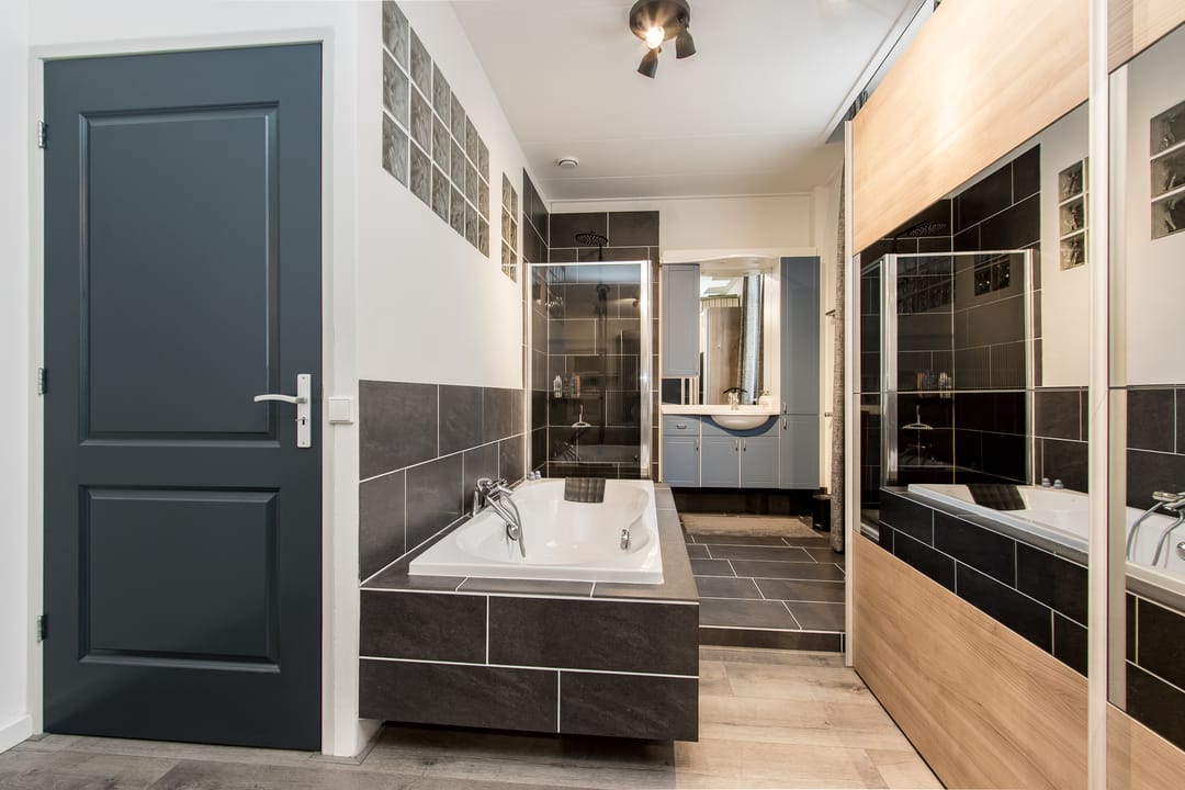 Foto 28 van Hoogeinde 82