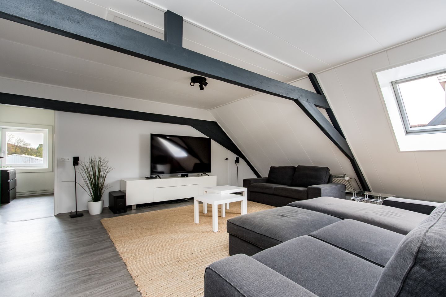 Foto 55 van Hoogeinde 82