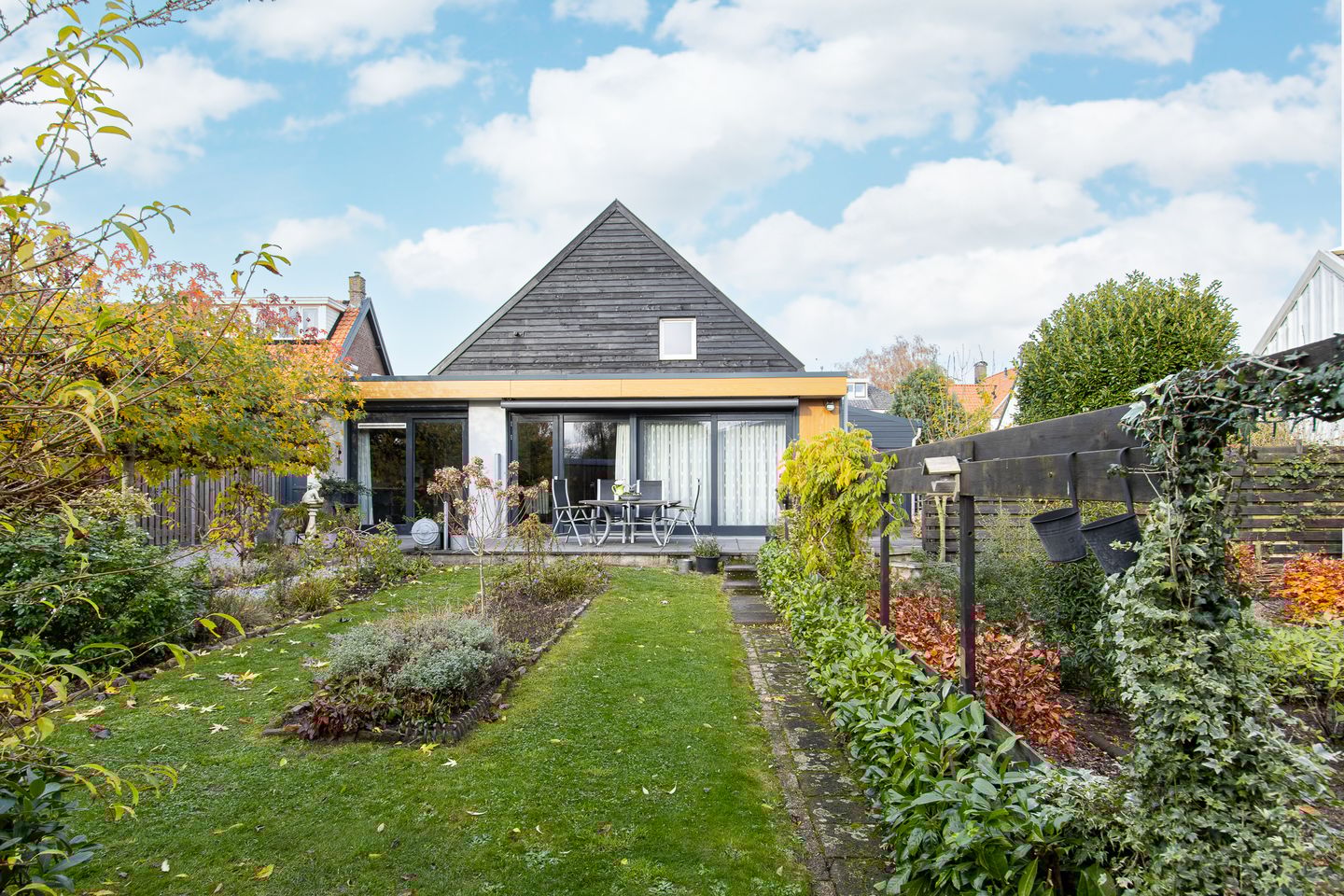 Foto 70 van Hoogeinde 82