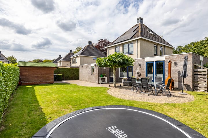 Photo 3 of Burg. Gaarlandtlaan 28