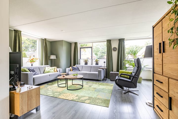 Photo 4 of Burg. Gaarlandtlaan 28