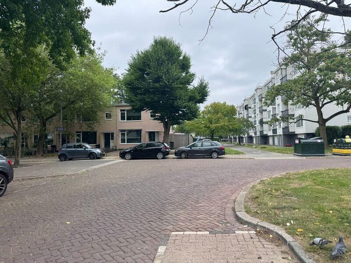 Foto 18 van Donker Curtiusstraat 9