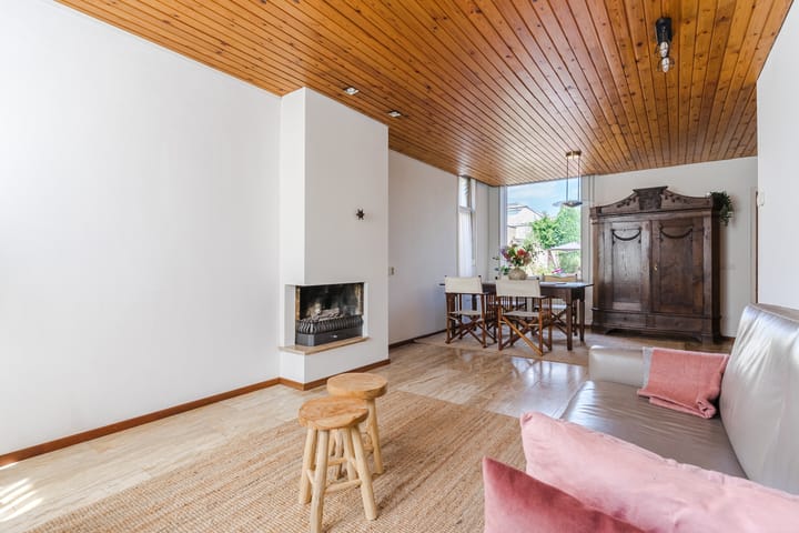 Photo 13 of Van Vroonhovenlaan 48