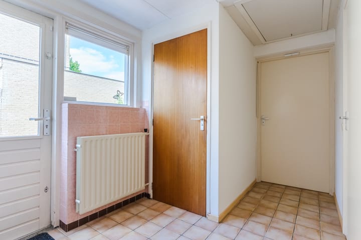 Photo 23 of Van Vroonhovenlaan 48