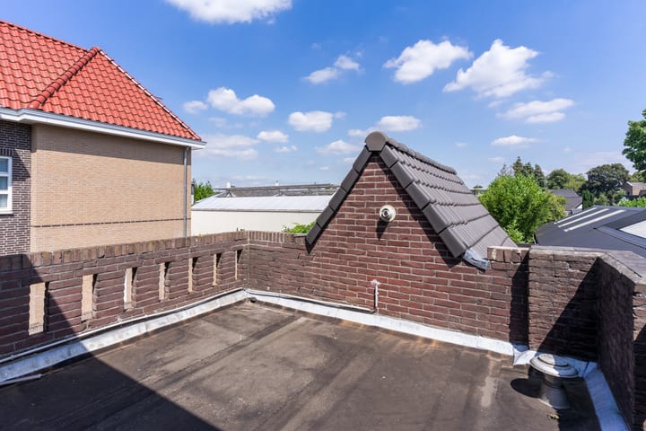 Photo 41 of Van Vroonhovenlaan 48