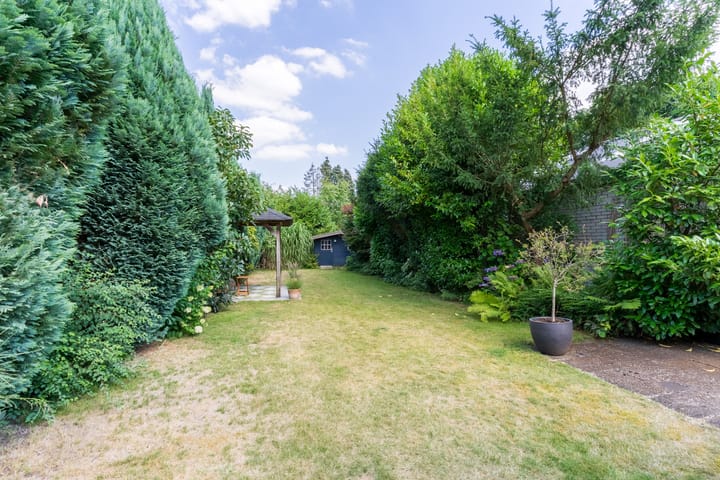 Photo 48 of Van Vroonhovenlaan 48