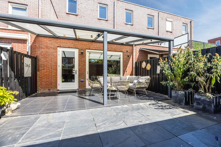 Foto 30 van Moeder Teresalaan 5