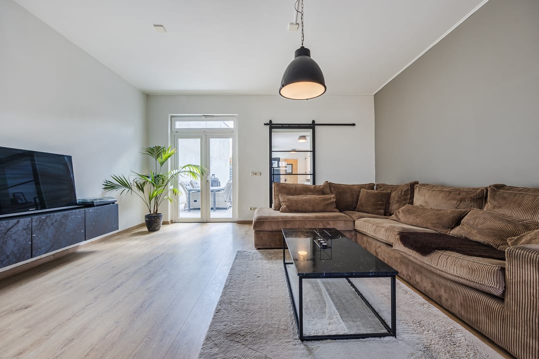 Photo 11 of Boulevard 117