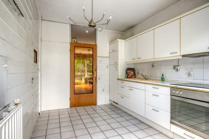 Foto 7 van Weegbreestraat 8