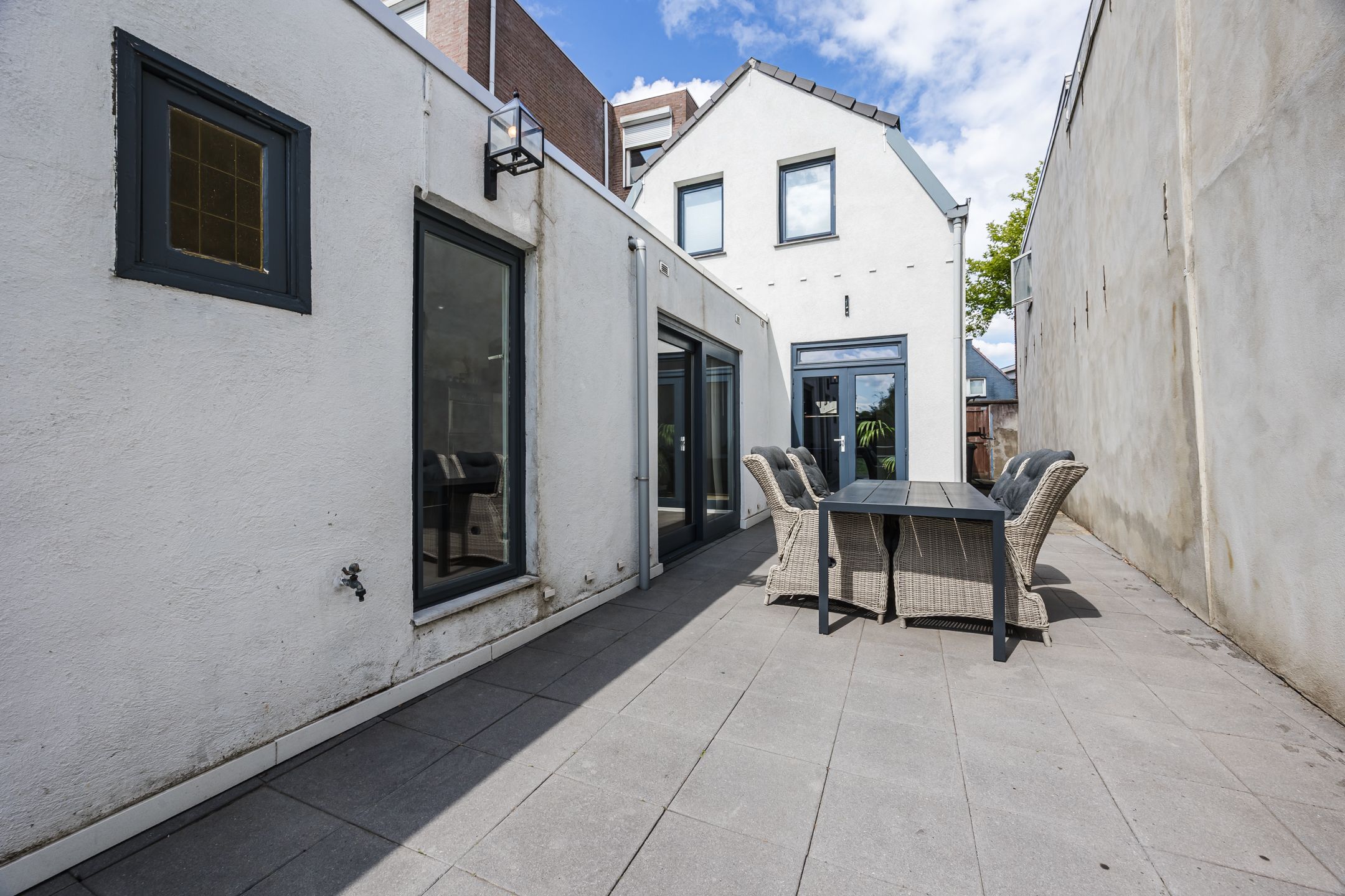 Photo 39 of Boulevard 117