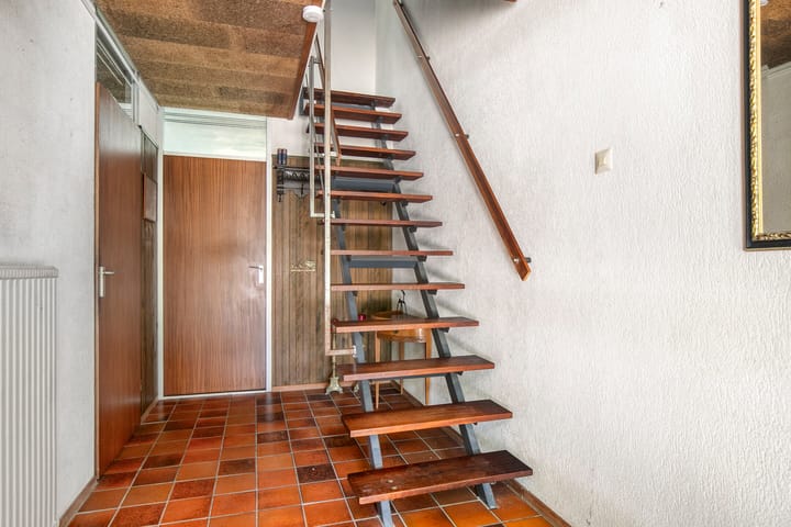 Foto 22 van Weegbreestraat 8