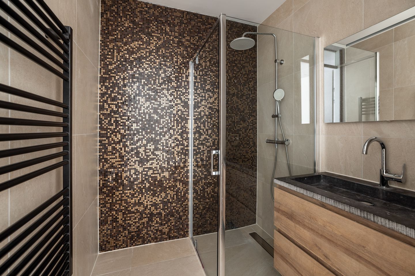 Foto 14 van Makassarstraat 126-K