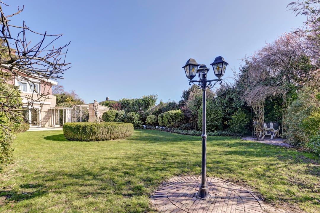 Photo 22 of Mulockstraat 6