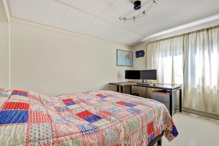 Photo 14 of Mulockstraat 6