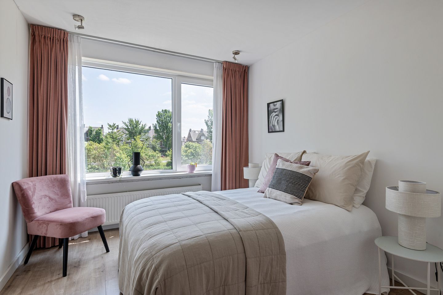 Foto 25 van Lodewijk van Deyssellaan 266