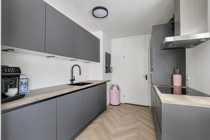 Photo 3 of Uivernest 30-B