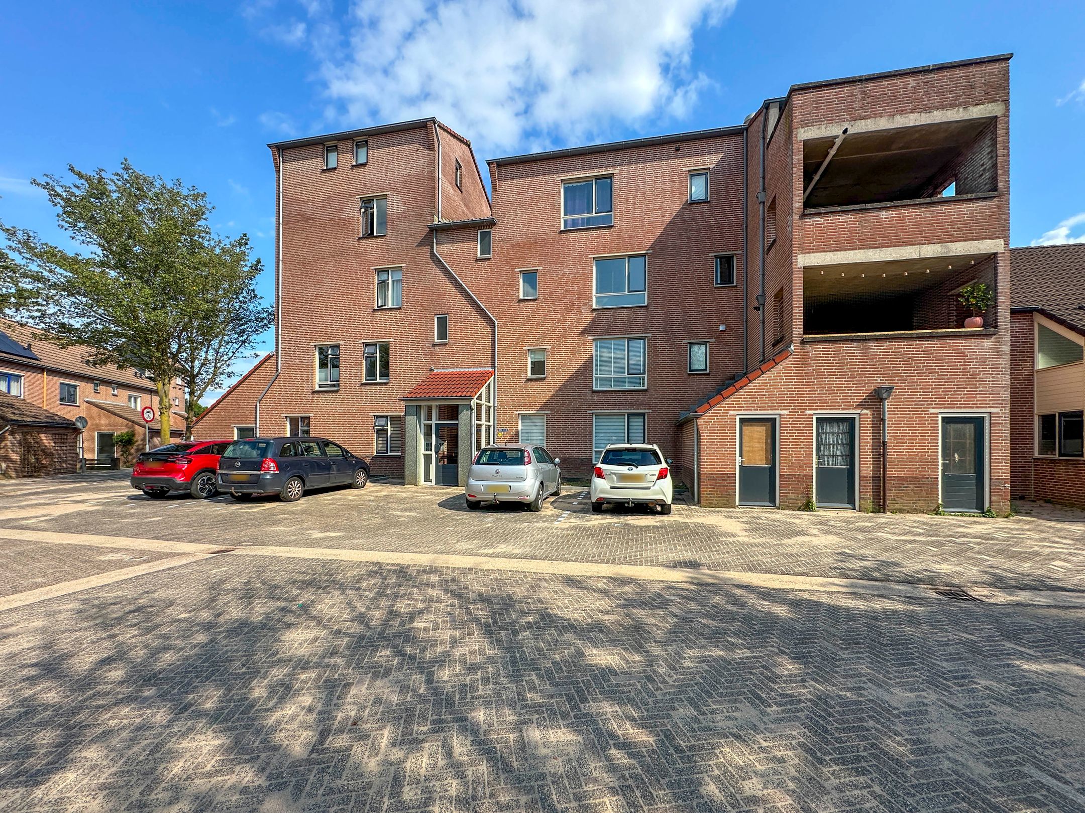 Photo 6 of Uivernest 30-B