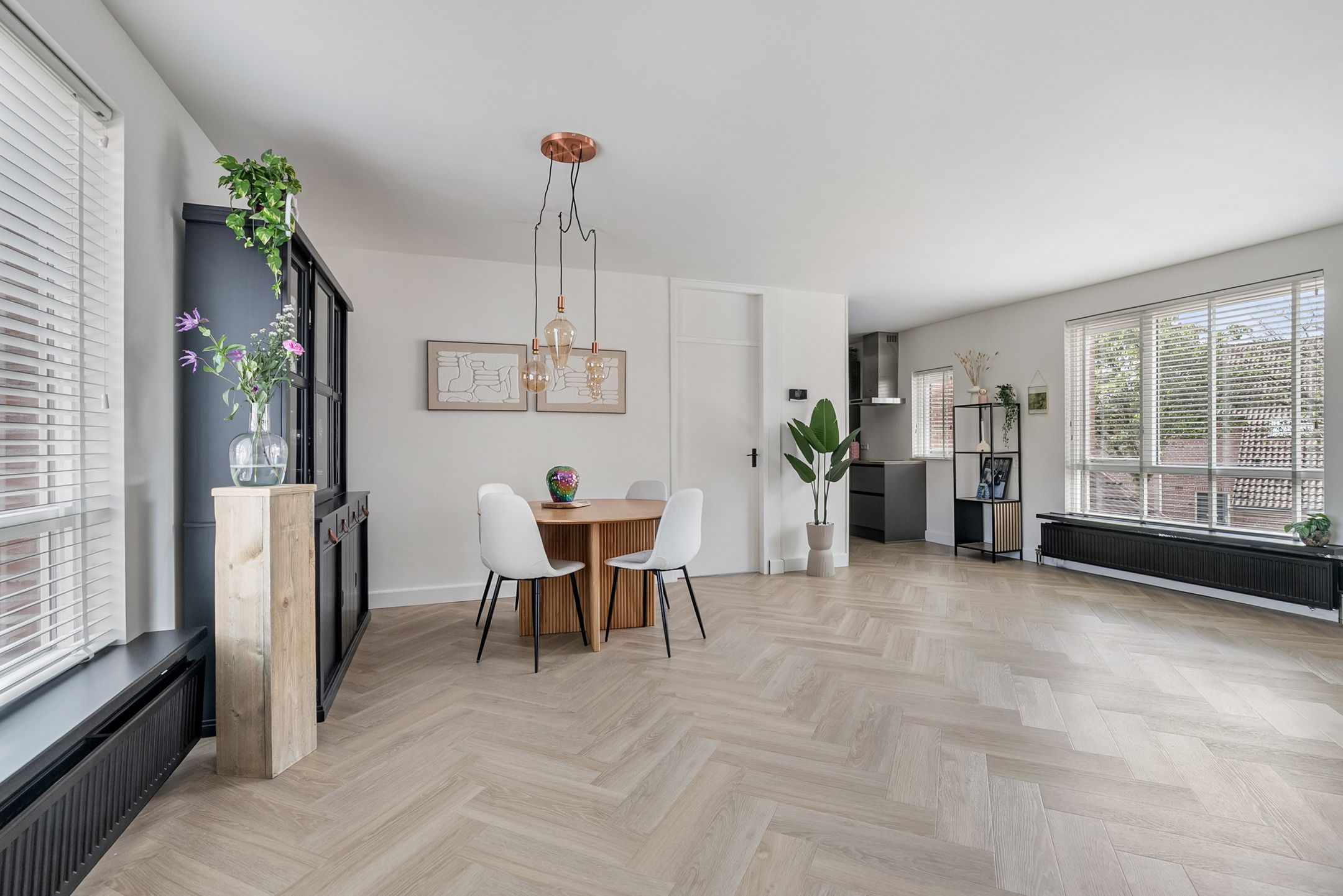 Photo 9 of Uivernest 30-B