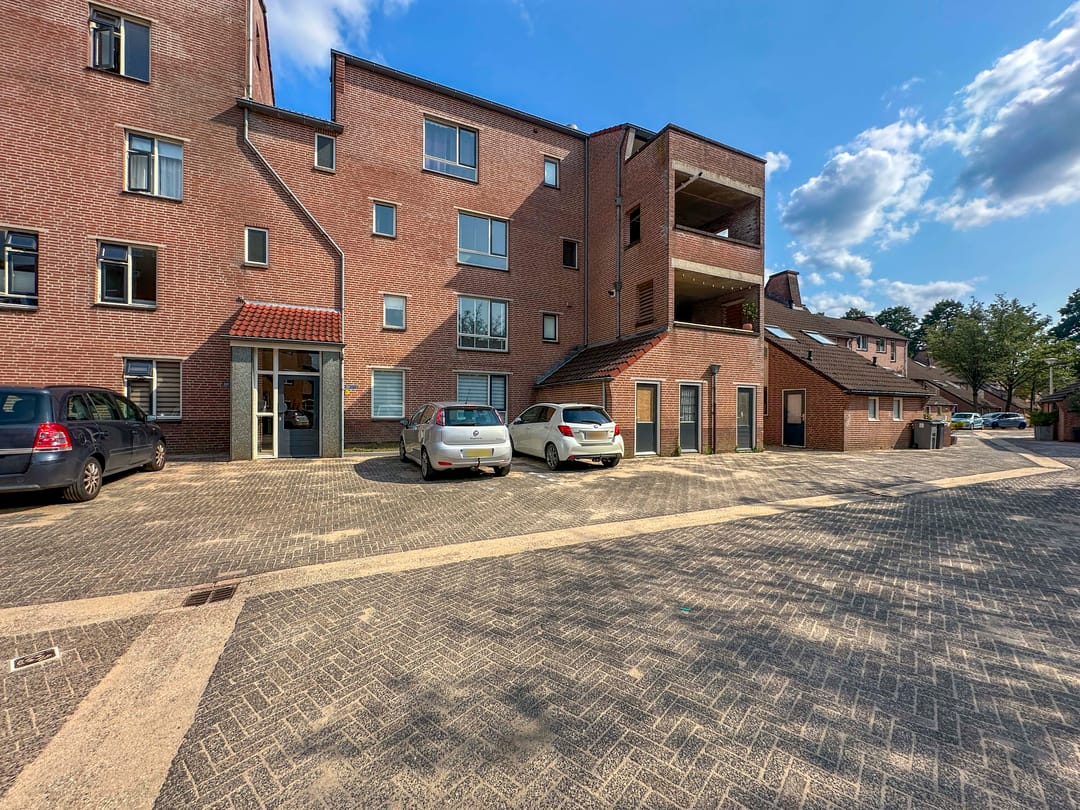 Photo 7 of Uivernest 30-B