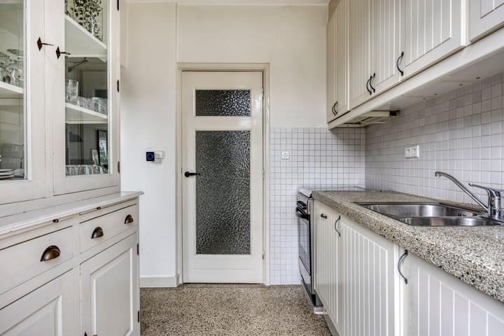 Foto 17 van Petrus Dondersstraat 85