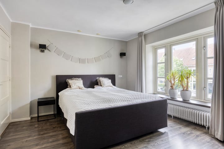 Foto 23 van Petrus Dondersstraat 85