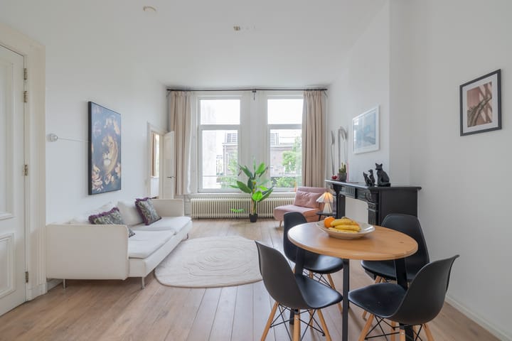 Photo 6 of Ruyschstraat 4-2