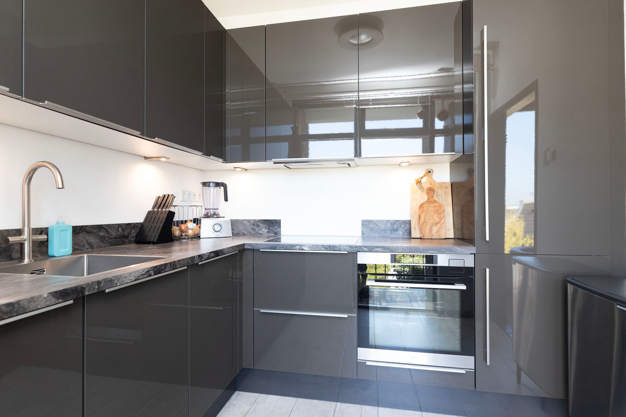 Foto 18 van Hugo de Grootstraat 116