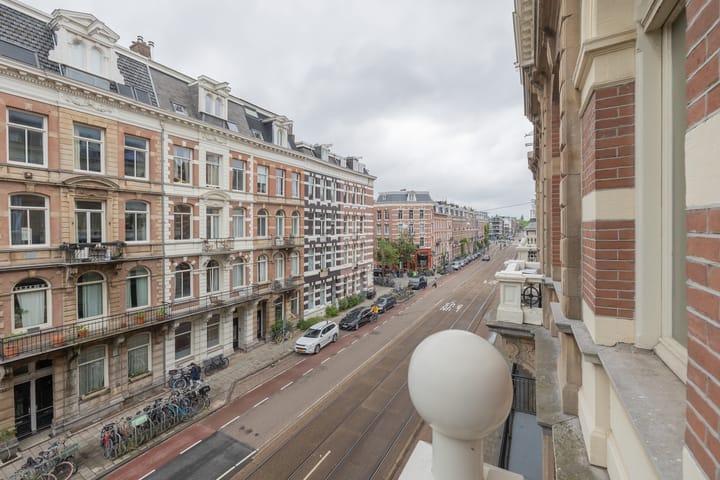 Photo 22 of Ruyschstraat 4-2