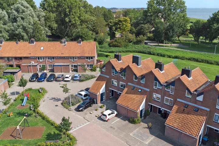 Photo 1 of Repel 112