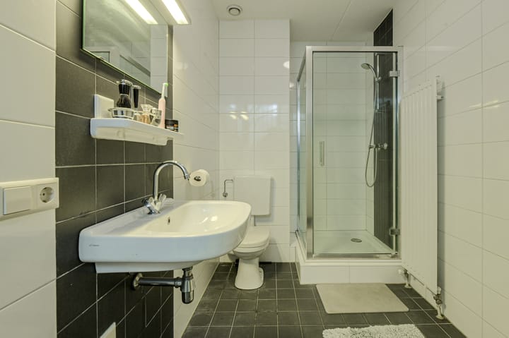 Foto 19 van Van Oldeneellaan 91