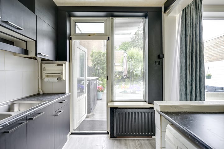 Foto 19 van Bartolomeo Diazlaan 71