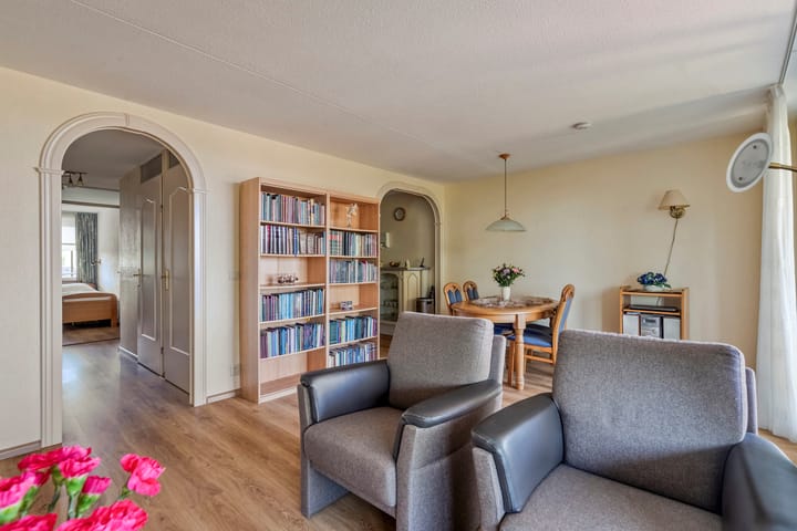 Photo 5 of Lehárstraat 138