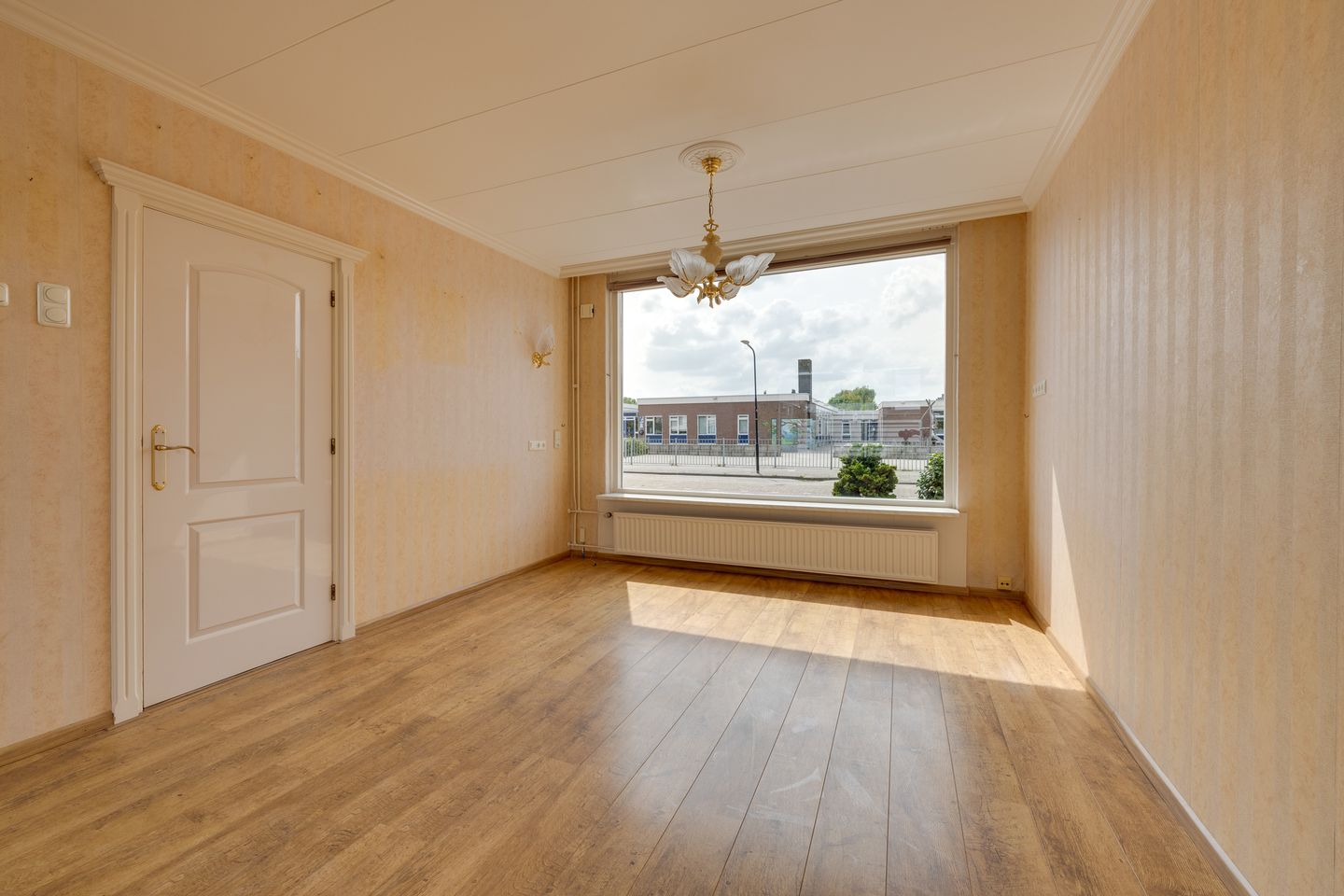 Photo 10 of Schoklandstraat 80