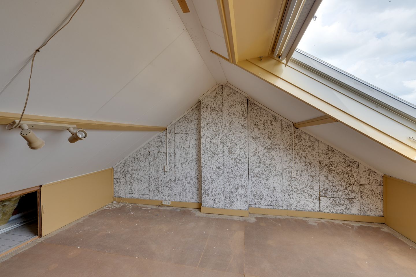 Photo 35 of Schoklandstraat 80