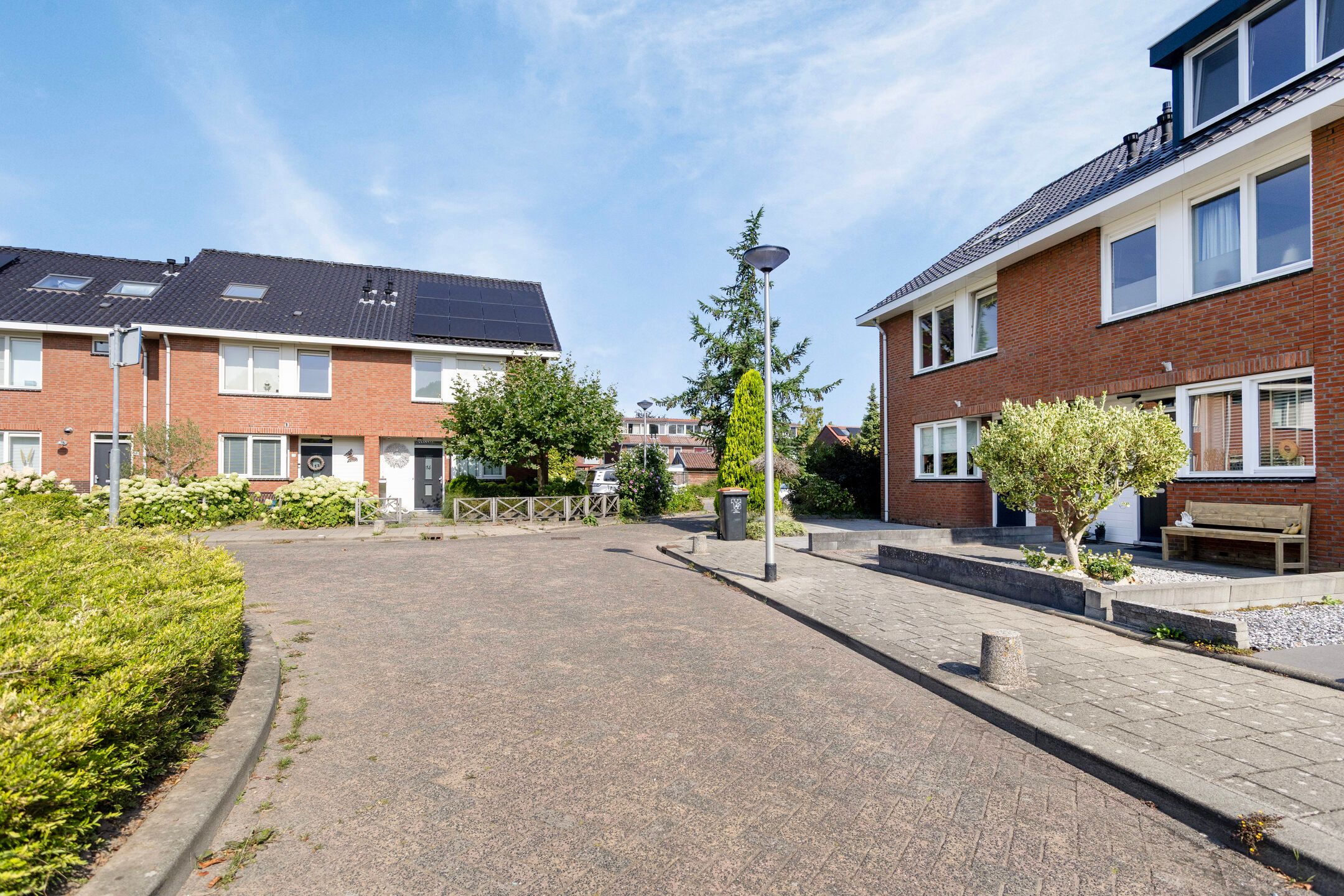 Photo 6 of Ambachtshof 16