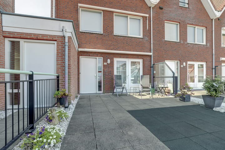 Foto 12 van Venneperstraat 2-B