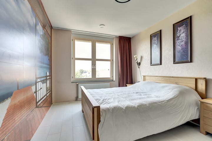 Foto 23 van Venneperstraat 2-B