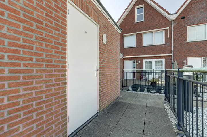 Foto 36 van Venneperstraat 2-B