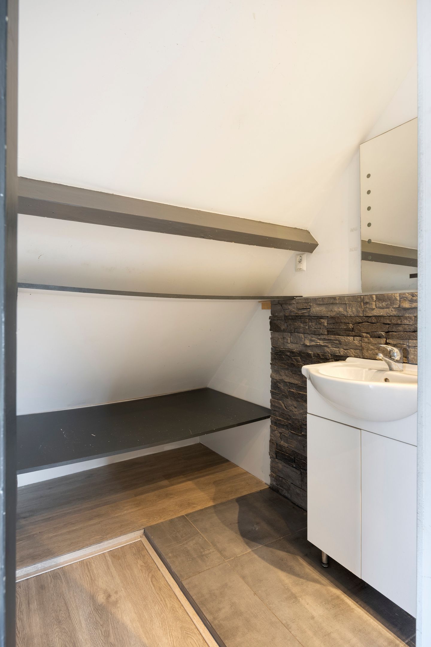 Foto 18 van Tweede Walstraat 101