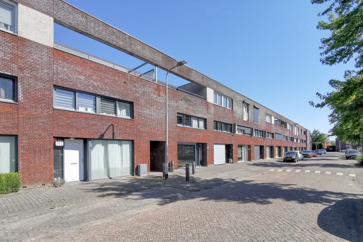 Foto 47 van Schalkhaarstraat 39