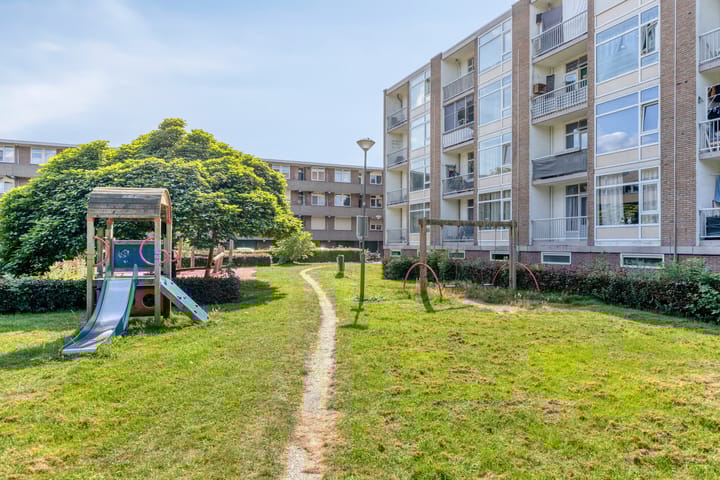 Foto 2 van Schrijverspark 131-02