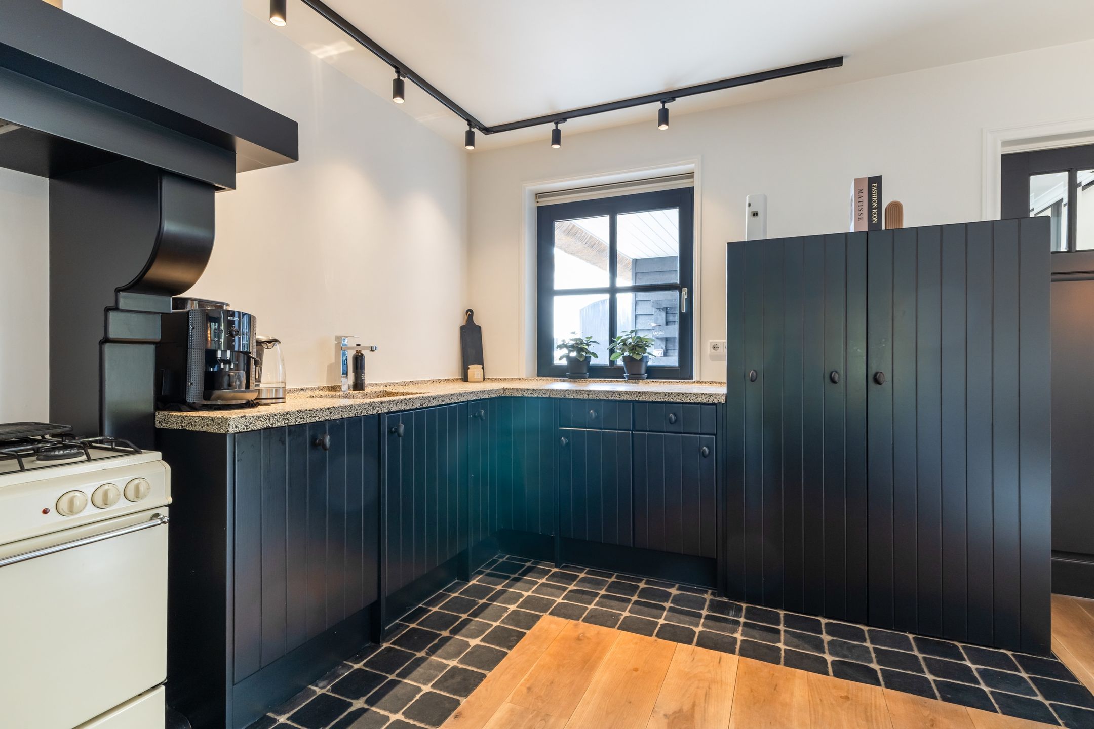 Photo 15 of Seringstraat 37