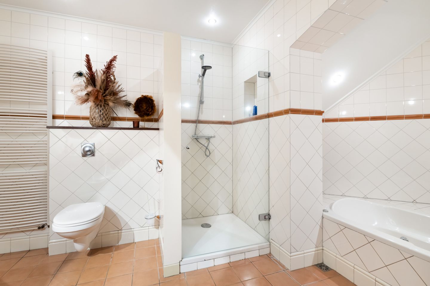 Photo 35 of Seringstraat 37