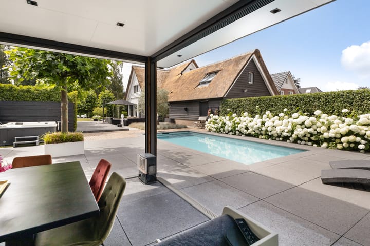 Photo 56 of Seringstraat 37