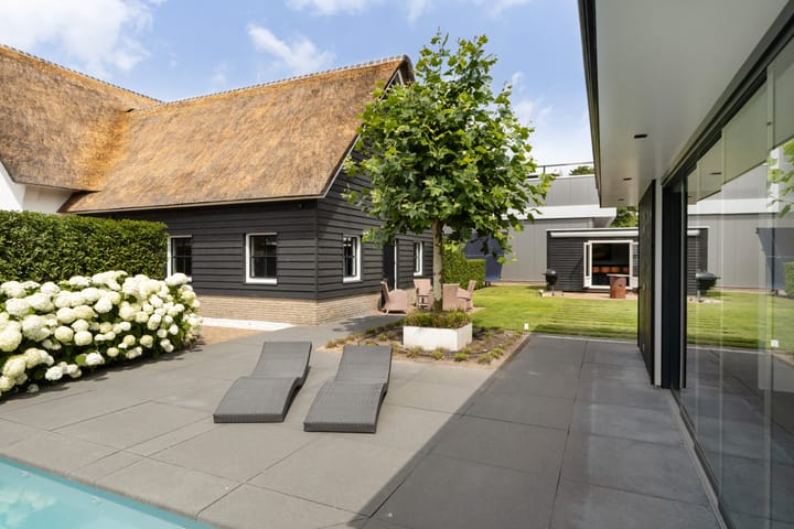 Photo 60 of Seringstraat 37