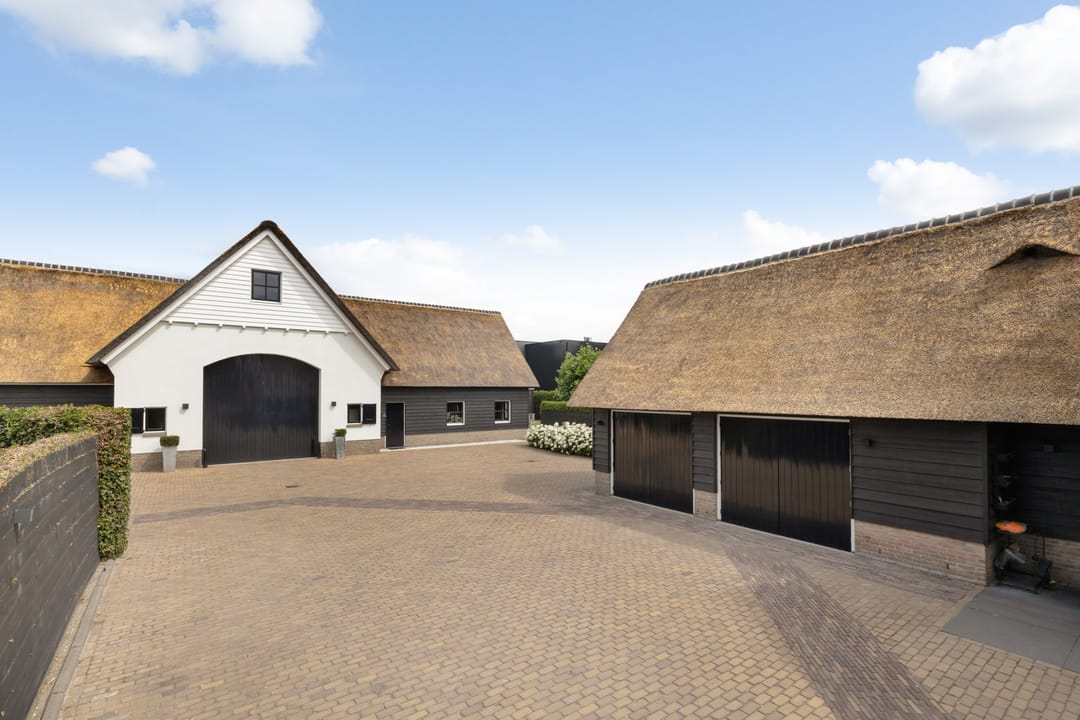 Photo 76 of Seringstraat 37